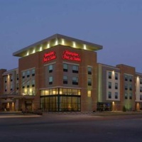 Отель Hampton Inn & Suites Omaha - Downtown в городе Омаха, США