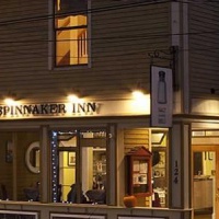 Отель Spinnaker Inn в городе Луненберг, Канада