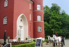 Отель Hotel Schloss Spyker в городе Шпюкер, Германия