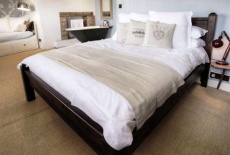 Отель The George & Dragon Bed and Breakfast Devizes в городе Rowde, Великобритания