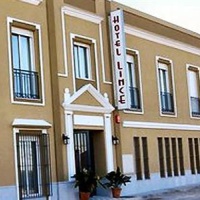 Отель Hotel Lince Aznalcazar в городе Асналькасар, Испания