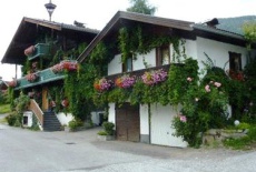 Отель Gasthof Kroll Niedernsill в городе Нидернзилль, Австрия