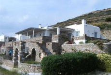Отель Margarita Countryside Studios в городе Sarakiniko, Греция