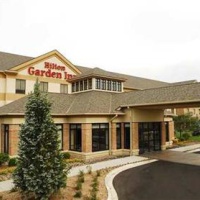 Отель Hilton Garden Inn Oconomowoc в городе Окономовок, США