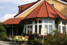 Отель Hotel Schonblick Fichtelberg в городе Фихтельберг, Германия