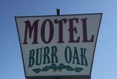 Отель Burr Oak Motel в городе Алгона, США