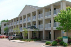 Отель Crossland - Livonia в городе Редфорд, США