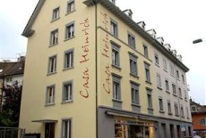 Отель Casa Heinrich Guesthouse Zurich в городе Шлирен, Швейцария