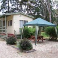 Отель Eildon Caravan Park Accommodation в городе Эйлдон, Австралия