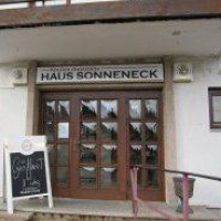 Отель Haus Sonneneck Medebach в городе Медебах, Германия