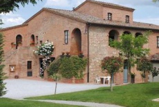 Отель Borgo Delle More Acquaviva в городе Сан-Сальво, Италия