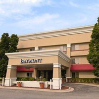 Отель Baymont Inn & Suites Grand Rapids Airport в городе Гранд-Рэпидс, США
