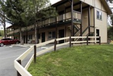 Отель Americas Best Value Inn Yosemite Westgate Lodge в городе Колтервилл, США