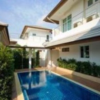 Отель Jasmina Pool Villa at Seabreeze в городе Банг-Ламунг, Таиланд