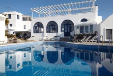 Отель Villa Agnadi Studios в городе Paradeisos, Греция