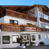 Отель Alpenhotel Regina в городе Наудерс, Австрия