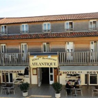 Отель Hotel Restaurant Atlantique Mimizan в городе Мимизан, Франция