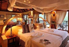 Отель Mkuze Falls Game Lodge Pongola в городе Понгола, Южная Африка