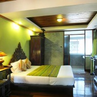 Отель Tonys Place Guesthouse Ayutthaya в городе Аюттхая, Таиланд