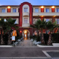 Отель Aeva Hotel Cagnes-sur-Mer в городе Кань-сюр-Мер, Франция