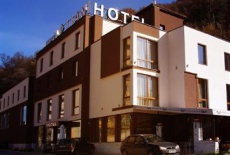 Отель Hotel Liani Lovech в городе Ловеч, Болгария