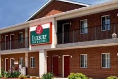 Отель Luxbury Inn & Suites в городе Мэривилл, США