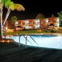 Отель Sunset Village - Villas & Apartment в городе Силвиш, Португалия