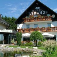 Отель Hotel Berghof Willingen в городе Виллинген, Германия