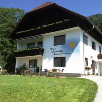Отель Haus Osterrieder в городе Санкт-Михель, Австрия