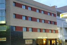 Отель Hotel Avenida El Morell в городе Эль-Морель, Испания