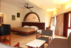 Отель Hotel President Jamnagar в городе Джамнагаром, Индия