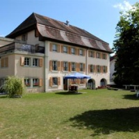 Отель Avenches Youth Hostel в городе Аванш, Швейцария