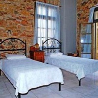 Отель Axilleion Guest House в городе Эрмуполис, Греция