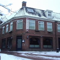 Отель Hotel Cafe Restaurant 't Raedhus в городе Доккум, Нидерланды
