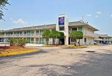 Отель Motel 6 Fort Pierce в городе Форт Пирс, США