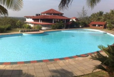Отель Indismart Woodbourne Resort в городе Нувем, Индия