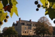 Отель Le Gite du Chateau de la Verie в городе Шалан, Франция