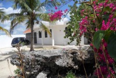 Отель Guest House Villa la Isla B&B в городе Ла-Романа, Доминиканская Республика