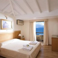 Отель Miramare Resort Agios Nikolaos (Crete) в городе Агиос-Николаос, Греция
