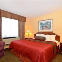 Отель BEST WESTERN PLUS Trail Lodge Hotel & Suites в городе О-Клэр, США