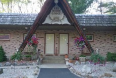 Отель Red Moose Lodge в городе Болдуин, США