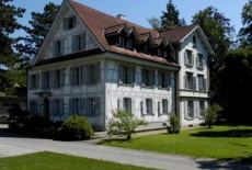 Отель Zofingen Youth Hostel в городе Цофинген, Швейцария