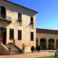 Отель Villa Traverso Pedrina в городе Барбарано-Вичентино, Италия