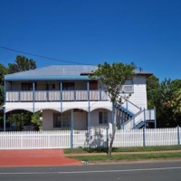 Отель Johnstone's on Oxley Bed & Breakfast в городе Скарборо, Австралия