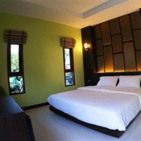 Отель The Sixnature Resort Bangsaen в городе Чонбури, Таиланд