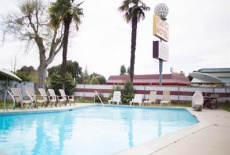 Отель Rancho Tee Motel в городе Атаскадеро, США