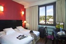 Отель Hotel Berlioz Lyon в городе Шапоност, Франция