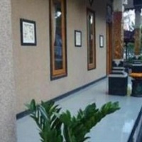 Отель Hide Homestay Menjangan в городе Banyuwedang, Индонезия