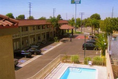 Отель Budget Inn Santa Fe Springs в городе Санта Фе Спрингс, США