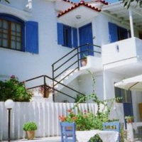 Отель Haramida Houses в городе Loutra, Греция